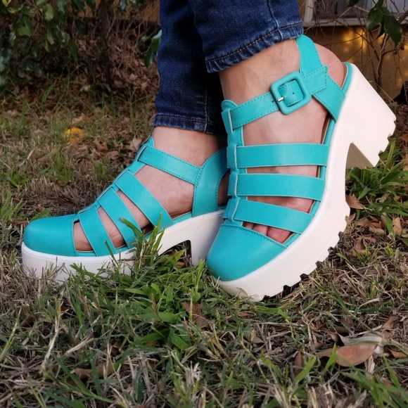 Shoes - Chunky 90's Blue Grunge Summer Shoes